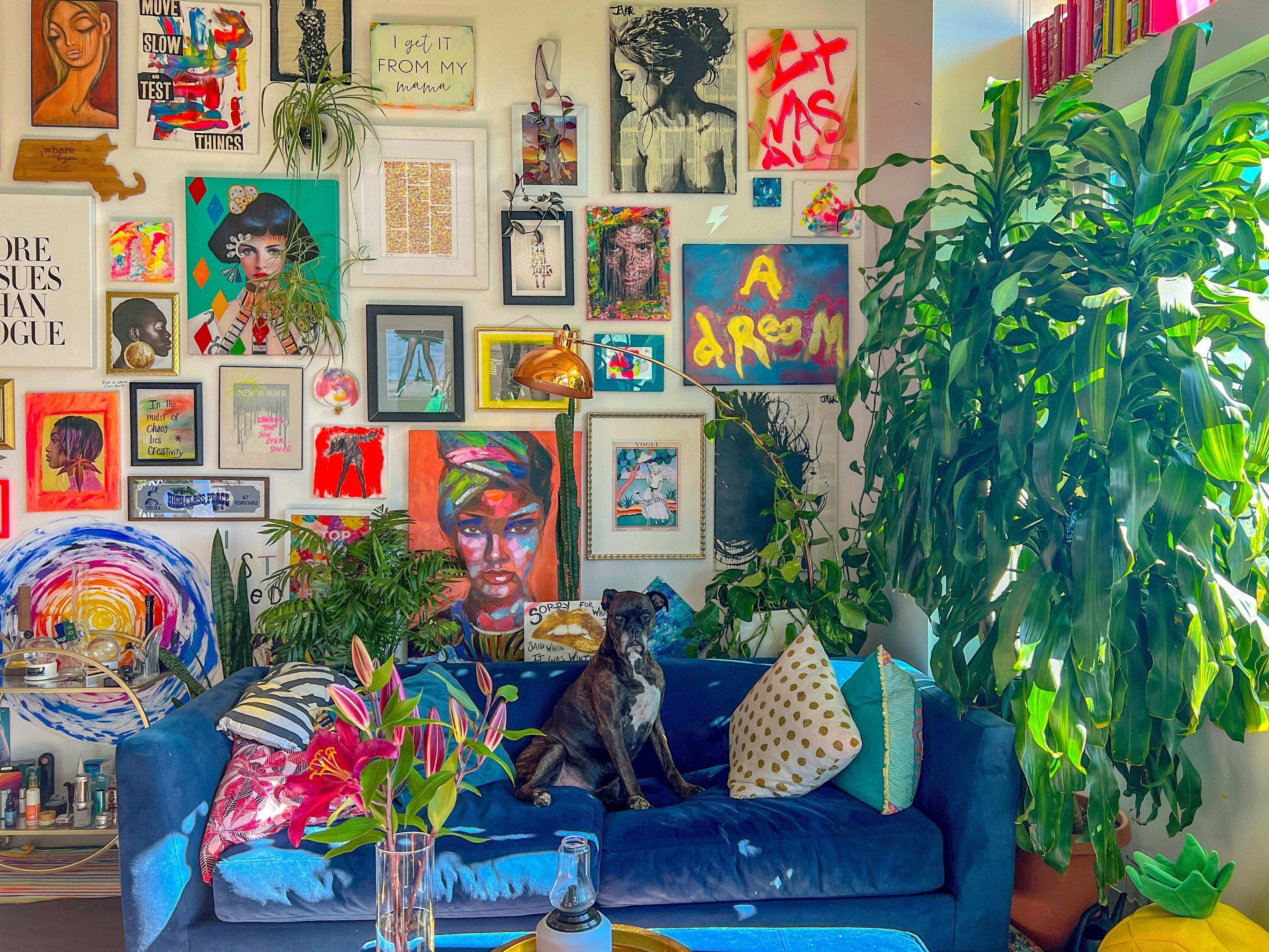 HOW TO MAKE MAXIMALISM WORK IN YOUR HOME